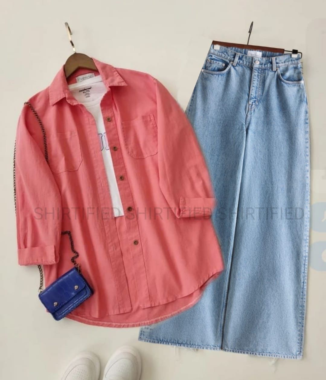 peachy pink button down shirt with iceblue wideleg jeans