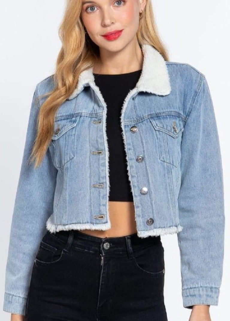 Light Washed Fur Collared Denim Jacket